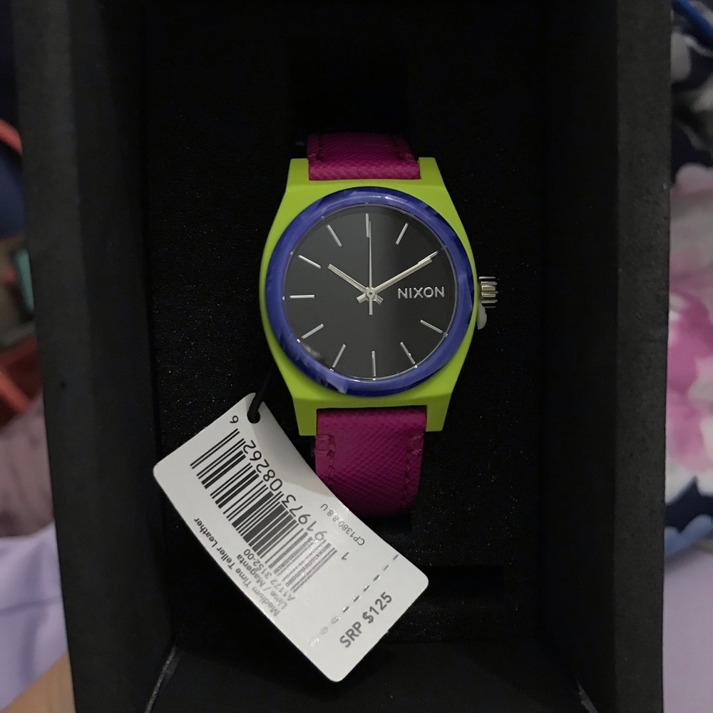 Nixon Time Teller